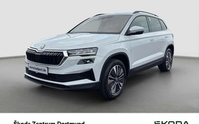 Weiß Gebraucht 2022 Skoda Karoq Tour SUV | 26.607 € (Guter Preis) - Bild 1/4