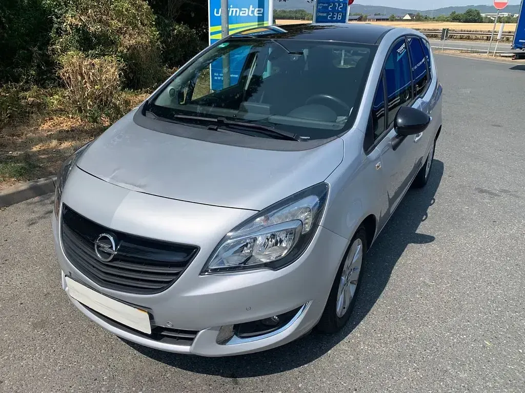 Gebraucht Opel Meriva Innovation 120 PS (88 kW) 2015 Silber Van / Kleinbus