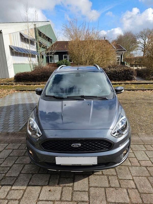 Gebraucht Ford Ka Plus Active 86 PS (63 kW) 2019 Grau Kleinwagen