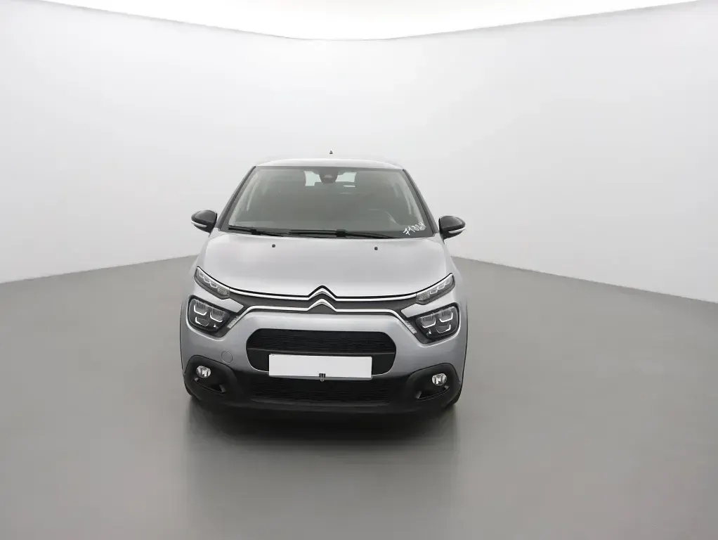 Używany Citroën C3 103 KM (75 kW) 2024 Szary Sedan/Limuzyna