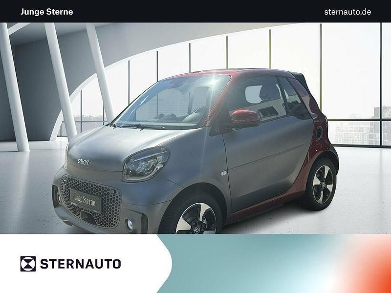 Grau Gebraucht 2024 Smart ForTwo Electric Drive Exclusive Cabrio | 15.470 € (Guter Preis) - Bild 1/4