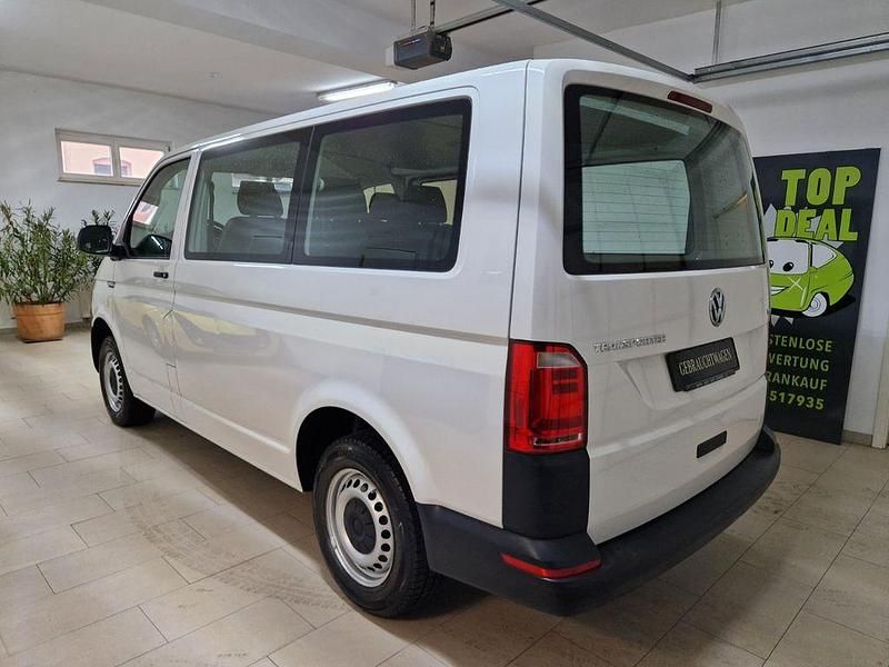 Weiß Gebraucht 2017 VW T6 Van | 15.800 € (Teuer) - Bild 1/4