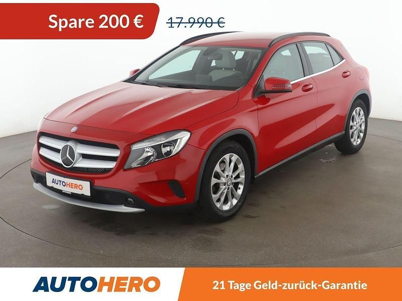 Rot Gebraucht 2016 Mercedes GLA200 Style SUV | 17.790 € (Fairer Preis) - Bild 1/3