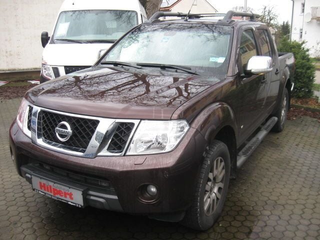 Gebraucht Nissan Navara 231 PS (169 kW) 2011 Schwarz metallic Pickup
