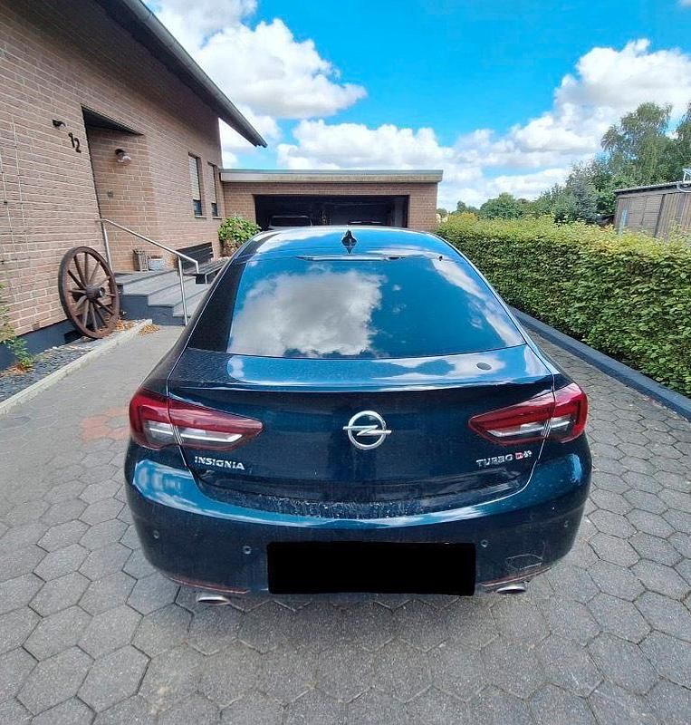 Gebraucht Opel Insignia 209 PS (153 kW) 2017 Andere farben Limousine