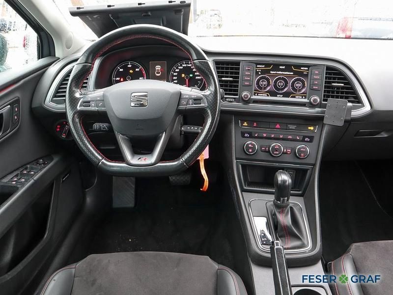 Gebraucht Seat Leon FR 184 PS (135 kW) 2016 Pirineos grau Limousine