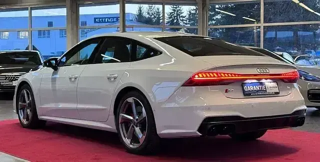 Gebraucht Audi S7 Sport 344 PS (253 kW) 2021 Gletscherweiã metallic Kleinwagen