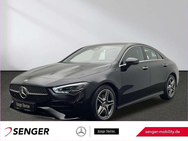 Schwarz Gebraucht 2024 Mercedes CLA200 AMG Coupé | 34.440 € (Guter Preis) - Bild 1/3