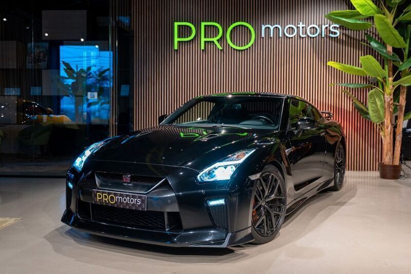 Schwarz Gebraucht 2017 Nissan GT-R GT Coupé | 95.000 € - Bild 1/4