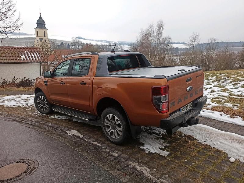Gebraucht Ford Ranger Wildtrack 212 PS (155 kW) 2019 Orange Pickup