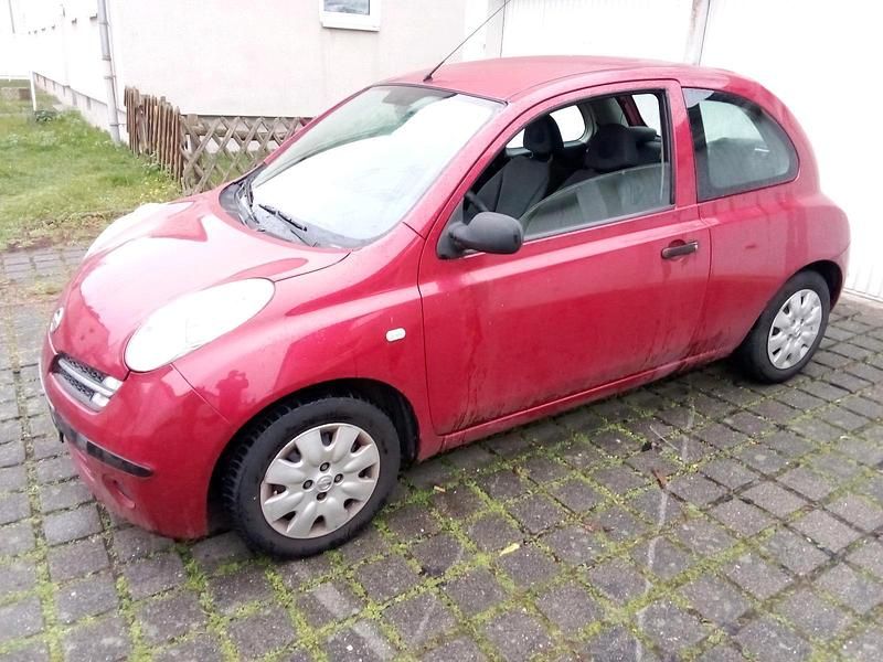Rot Gebraucht 2006 Nissan Micra Kleinwagen | 600 € (Superpreis) - Bild 1/4