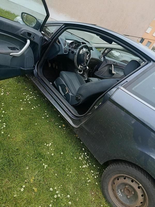 Gebraucht Ford Fiesta Titanium 120 PS (88 kW) 2010 Kleinwagen