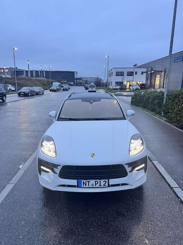 Gebraucht Porsche Macan 310 PS (228 kW) 2020 Weiß SUV