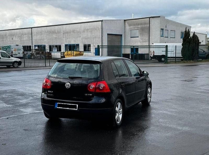 Gebraucht VW Golf IV 102 PS (75 kW) 2004 Schwarz Limousine