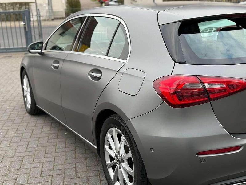 Gebraucht Mercedes A200 150 PS (110 kW) 2020 Grau Kleinwagen