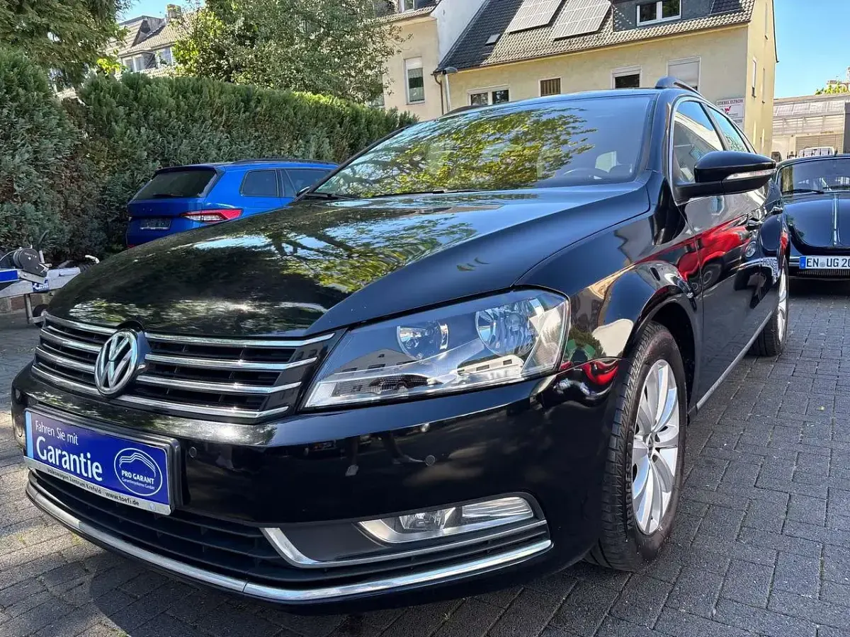 Second-hand VW Passat 140 CP (102 kW) 2013 Negru Break
