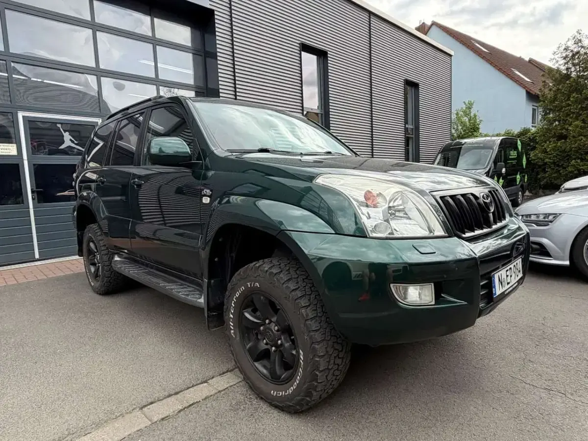 Gebraucht Toyota Land Cruiser 173 PS (127 kW) 2008 Grün SUV
