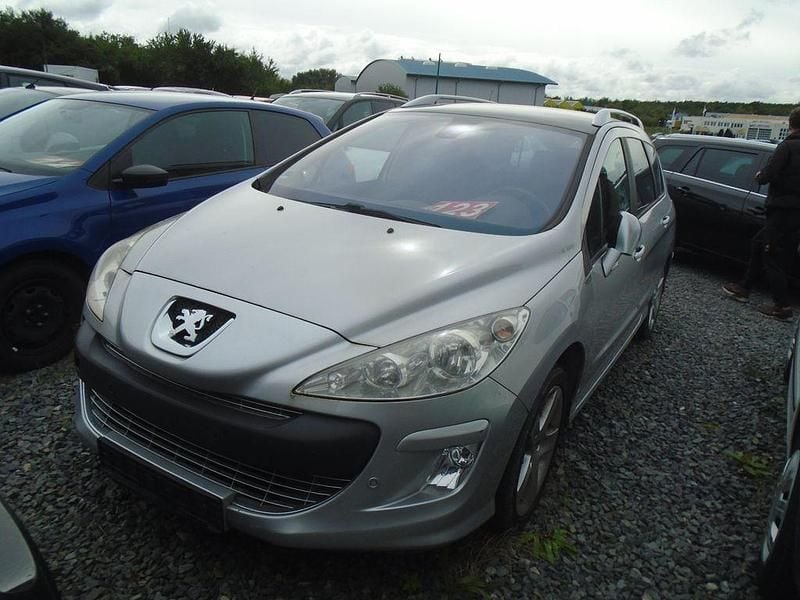 Grau Gebraucht 2010 Peugeot 308 Platinum Kombi | 1.499 € - Bild 1/4