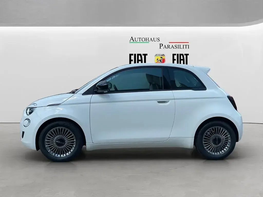 Neu Fiat 500 Icon 65 PS (47 kW) 2026 Weiß