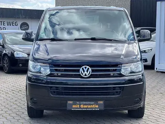 Usado VW Multivan Comfortline 140 CV (102 kW) 2012 Negro Monovolumen