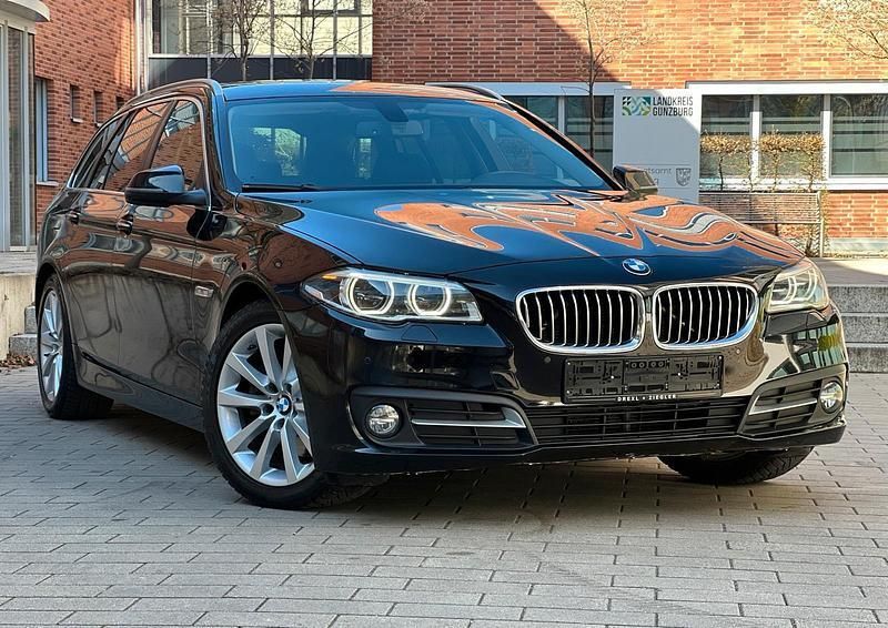 Schwarz Gebraucht 2017 BMW 520 Kombi | 11.999 € (Superpreis) - Bild 1/4