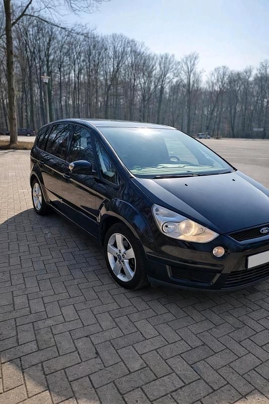 Usata Ford S-MAX S 2008 Monovolume
