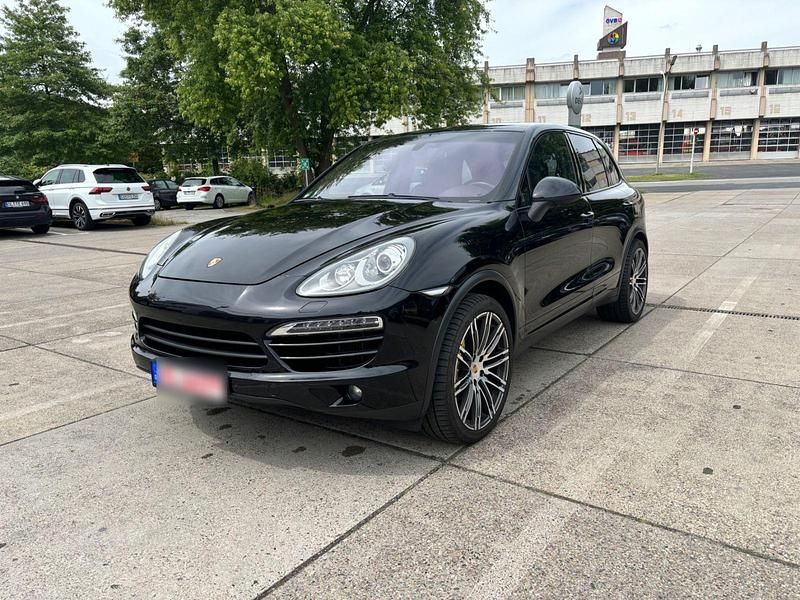 Schwarz Gebraucht 2012 Porsche Cayenne SUV | 27.500 € (Teuer) - Bild 1/4