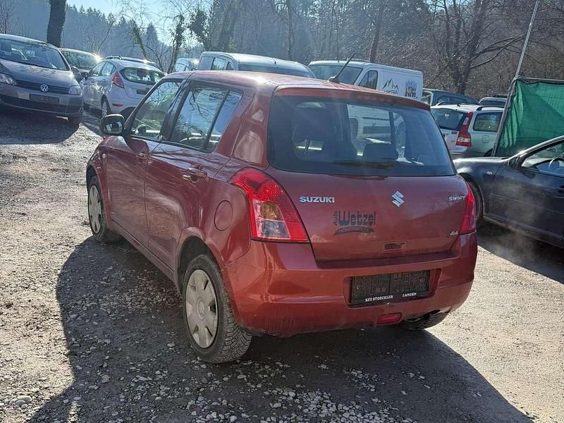 Gebraucht Suzuki Swift Snow 92 PS (67 kW) 2009 Other Kleinwagen