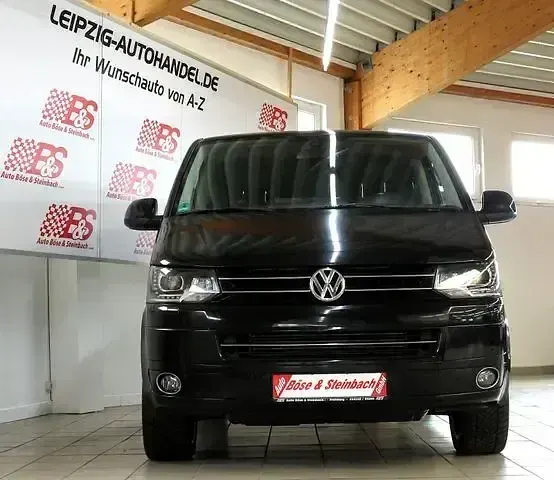 Używany VW Multivan Highline 180 KM (132 kW) 2013 Andere Minivan