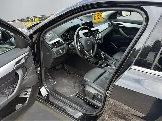 Gebraucht BMW X2 Advantage 140 PS (102 kW) 2019 Schwarz SUV