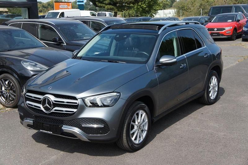 Grau Gebraucht 2022 Mercedes GLE300 SUV | 51.888 € (Guter Preis) - Bild 1/4