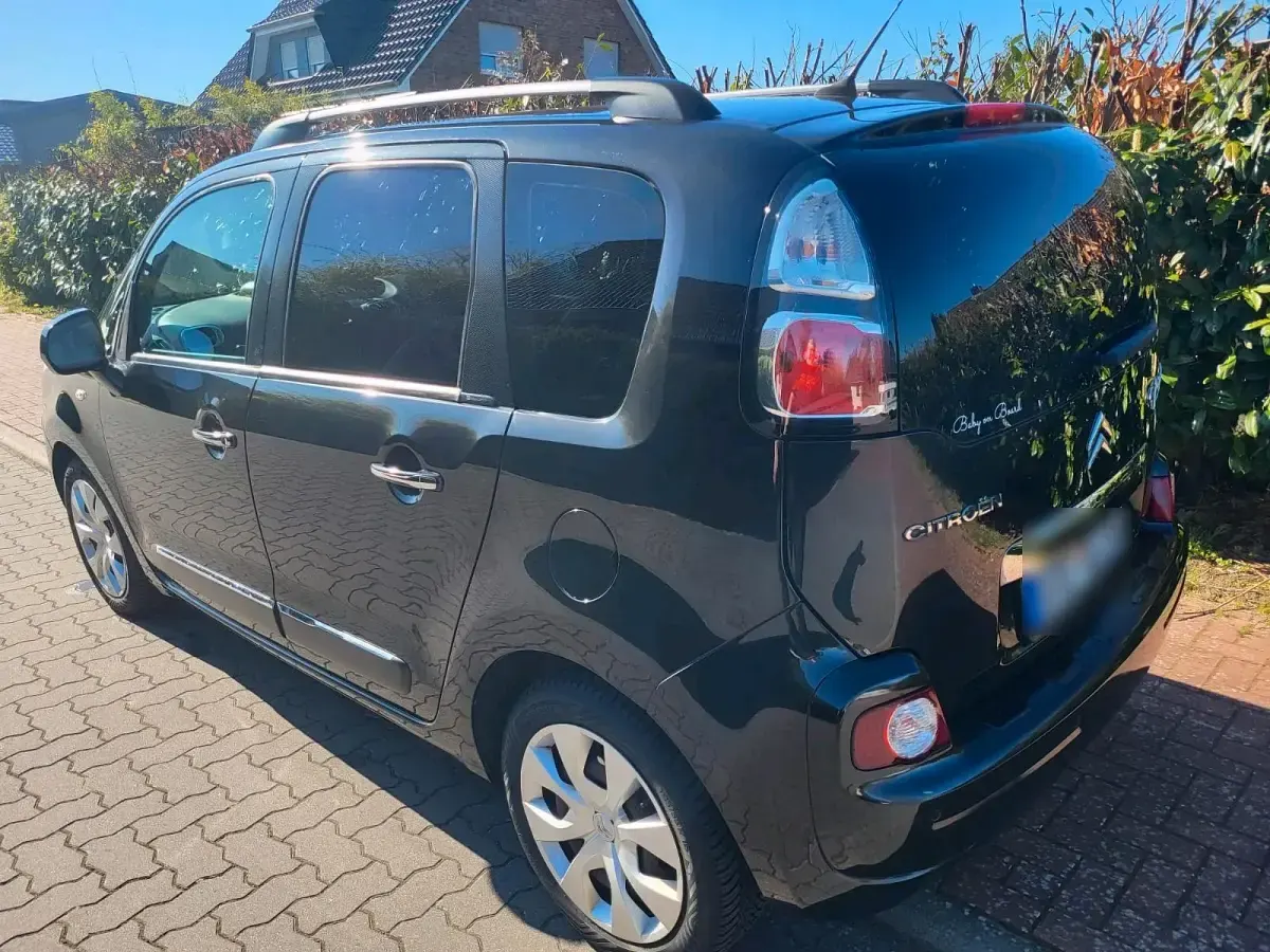Używany Citroën C3 95 KM (69 kW) 2010 Czarny Minivan