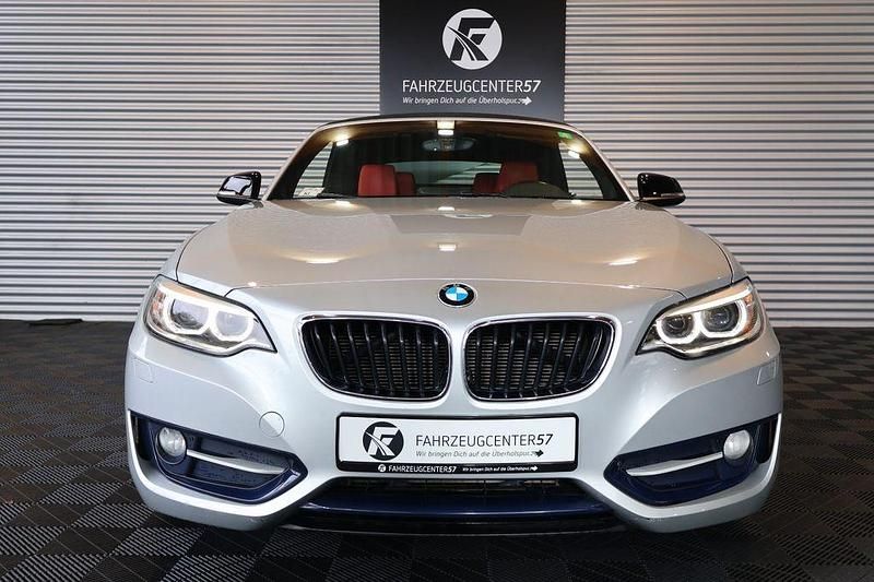 Gebraucht BMW 220 Sport Line 190 PS (139 kW) 2016 Silber Cabrio