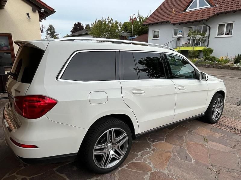 Gebraucht Mercedes GL350 AMG 258 PS (189 kW) 2013 Weiß SUV