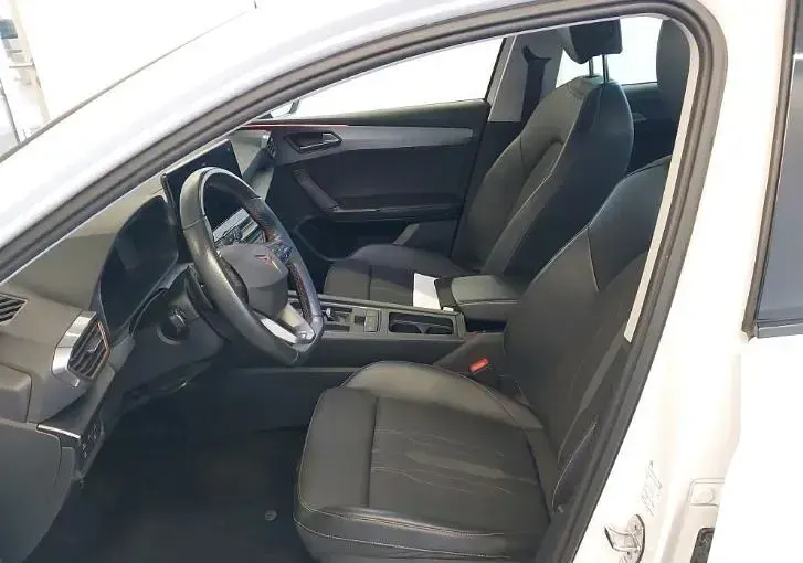Gebraucht Cupra Leon 190 PS (139 kW) 2023 Weiß Limousine