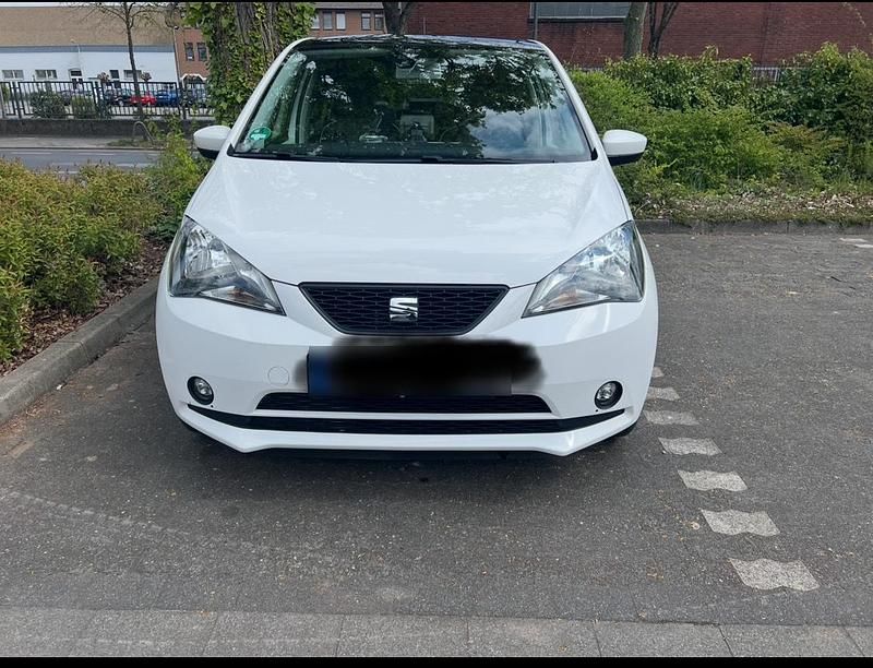 Second-hand Seat Mii 68 CP (50 kW) 2018 Alb Hatchback