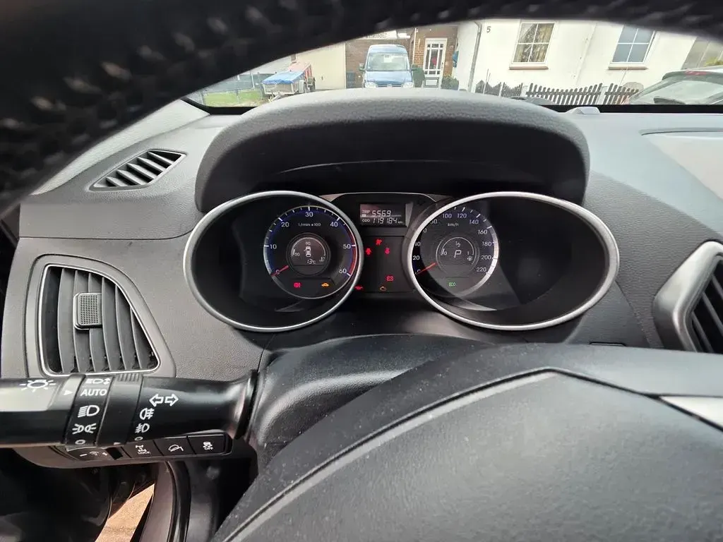 Gebraucht Hyundai ix35 136 PS (100 kW) 2014 Braun SUV