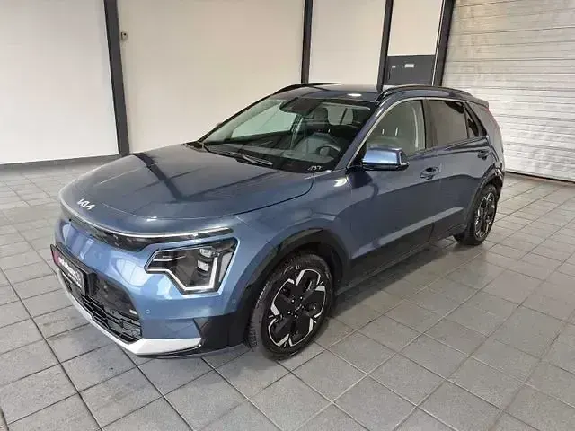 Gebraucht Kia e-Niro Inspiration 150 kW (204 PS) 2024 Blau SUV