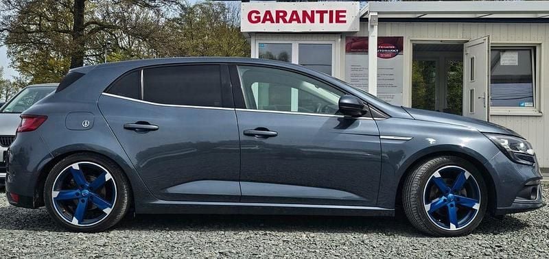 Gebraucht Renault Mégane IV 132 PS (97 kW) 2016 Grau Limousine
