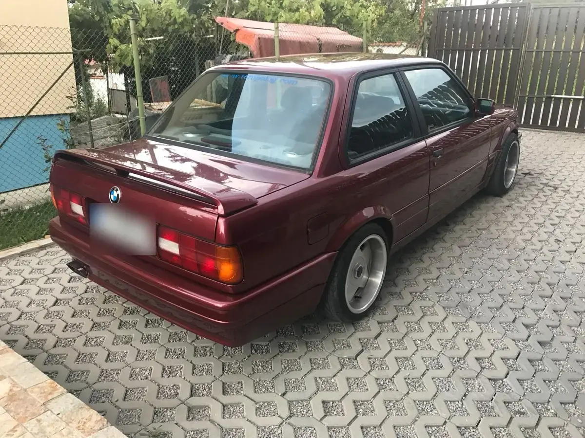 Gebraucht BMW 335 218 PS (160 kW) 1991 Andere farben Coupé