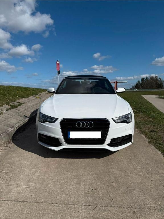 Gebraucht Audi Cabriolet 218 PS (160 kW) 2016 Weiß Cabrio
