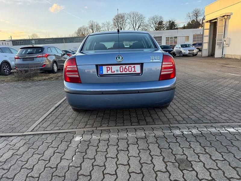 Gebraucht Skoda Superb Classic 150 PS (110 kW) 2005 Blau Limousine