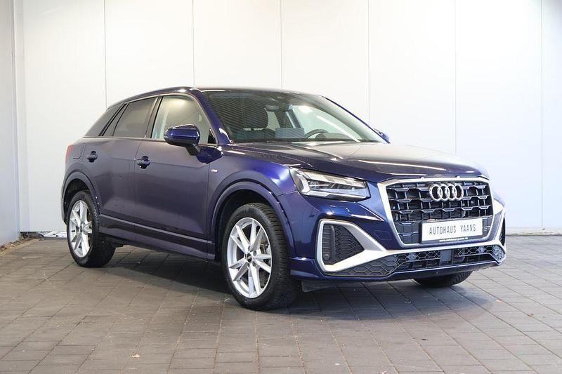 Gebraucht Audi Q2 S-Line 150 PS (110 kW) 2024 Navarrablau SUV