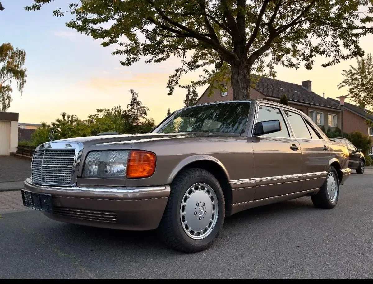 Gebraucht Mercedes 500 252 PS (185 kW) 1990 Braun Limousine