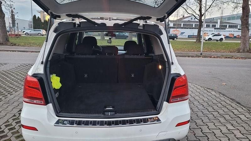 Gebraucht Mercedes GLK200 143 PS (105 kW) 2013 Weiß SUV