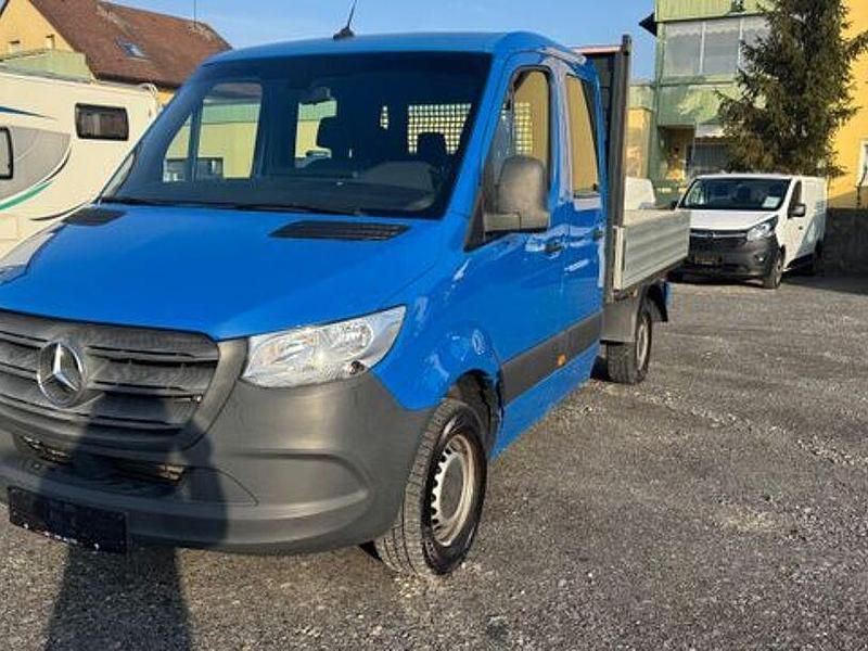 Gebraucht Mercedes Sprinter 163 PS (119 kW) 2018 Blau Van