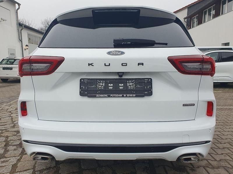 Gebraucht Ford Kuga ST-Line 185 PS (136 kW) 2024 Frozen weiss SUV