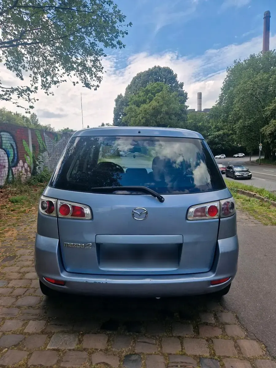 Gebraucht Mazda 2 80 PS (58 kW) 2007 Blau Kleinwagen
