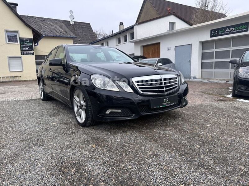 Gebraucht Mercedes E350 231 PS (169 kW) 2010 Schwarz Limousine