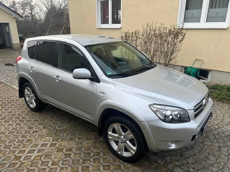 Gebraucht Toyota RAV4 Executive 177 PS (130 kW) 2006 Silber SUV